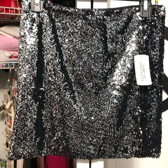 Forever 21 Dresses & Skirts - Forever 21 Sequins Mini Skirt